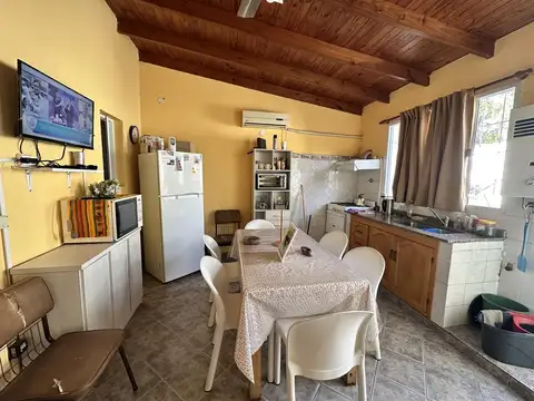 Casa 3 ambientes con 1 baño