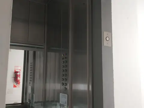 Departamento en Alquiler en Flores Sur, $ 520.000