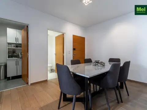 Av. Libertador 7700, Piso 3