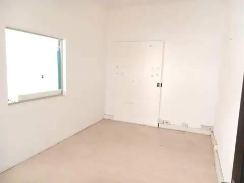 Oficina en Alquiler al Noreste