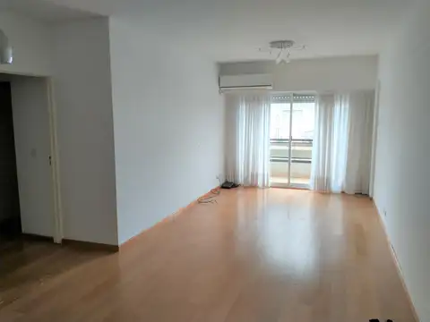 Departamento en Alquiler de 4 ambientes