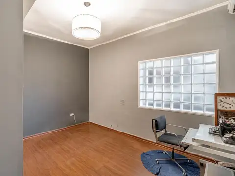 Depto Tipo Casa en Venta en Villa Pueyrredon, USD 219.900