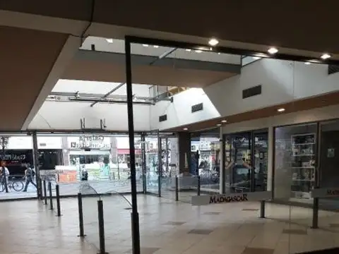 LOCAL EN GALERIA PASEO LA COMEDIA. 2 LOCALES+SECTOR CENTRAL DE GALERIA