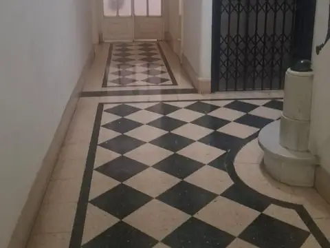 Avenida Rivadavia  al 5200