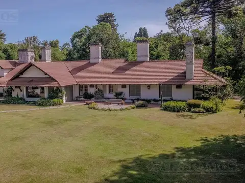 Bellísima quinta en Barrio Los Naranjos - PG