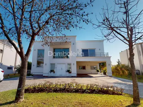 Casa  en Venta en Terravista, General Rodríguez