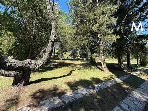 Terreno en venta  de 3000m2  en Exaltación de la Cruz - Toma prop. en parte de pago