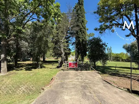 Terreno en venta  de 3000m2  en Exaltación de la Cruz - Toma prop. en parte de pago