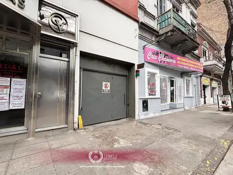 Venta cochera en San Cristóbal bajas expensas en planta baja ubicación única rentabilidad asegurada