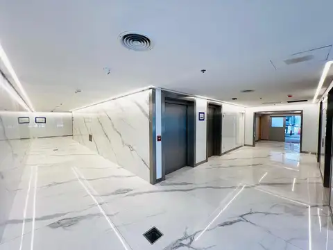 Departamento en Alquiler con 2 cocheras