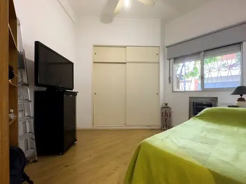 VENTA PH 7 AMB DIVIDIDO VILLA URQUIZA CON PATIO