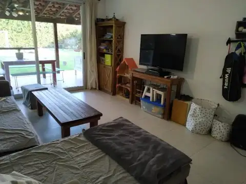 Casa en Alquiler Temporal con 1 cochera