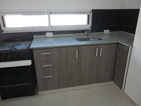 Depto Tipo Casa 2 ambientes con 1 baño