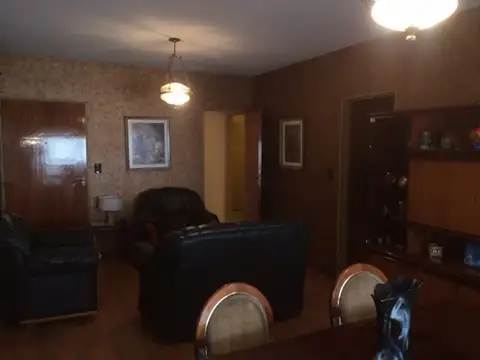 Departamento en Venta de 5 ambientes