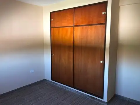 Departamento en Venta en Villa Luzuriaga, USD 69.000