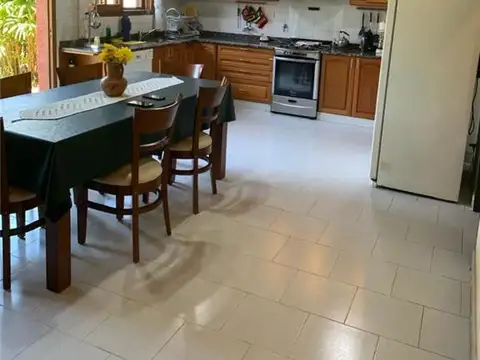 Av Velez Sarsfield 3400