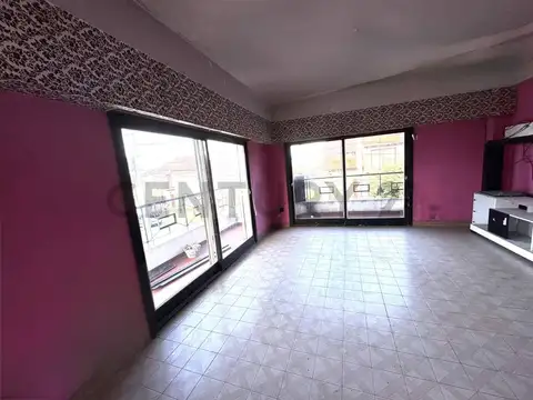 sargento cabral 2200, Piso 0