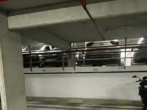 VENTA COCHERA FIJA - Almagro / Ideal Inversión