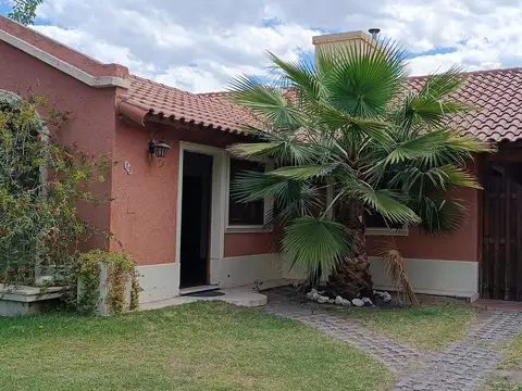Casa en Venta en Lujan de Cuyo, USD 220.000