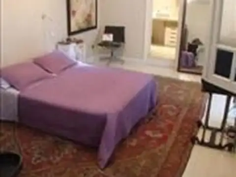 Depto Tipo Casa en Venta al Este