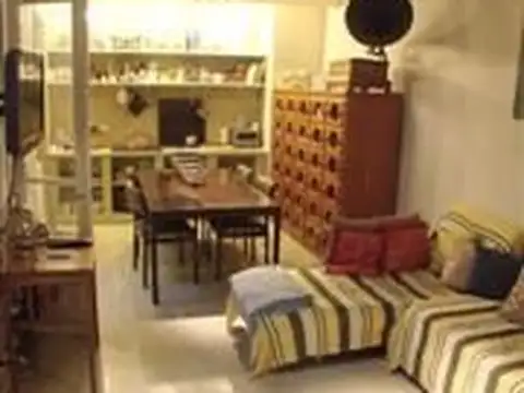 Estados Unidos 1300, Piso PB