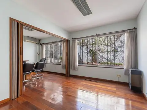 Local en Venta en Moron Sur, USD 490.000