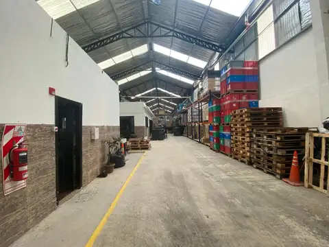 venta de galpon en villa lugano 500 m2