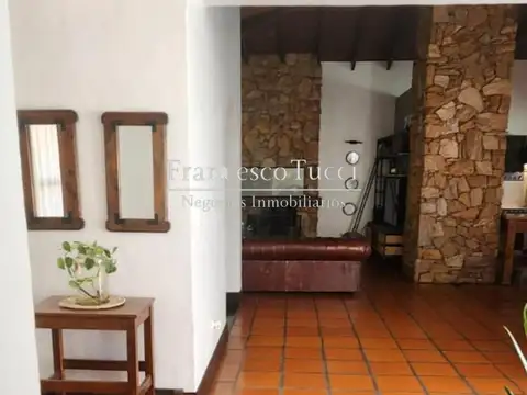 Casa en Alquiler Temporal en Francisco Alvarez, USD 3.500