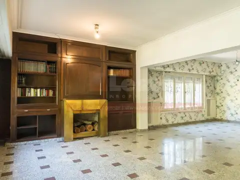 Casa 5 ambientes con 3 baños