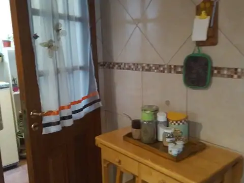 Berón De Astrada 800