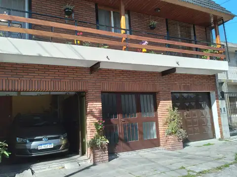 Berón De Astrada 800