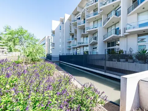 VENTA DEPARTAMENTO 3 AMBIENTES CON DOS COCHERAS EN COMPLEJO AYRES VILA PILAR