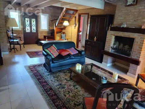 Casa en Alquiler de 3 dormitorios