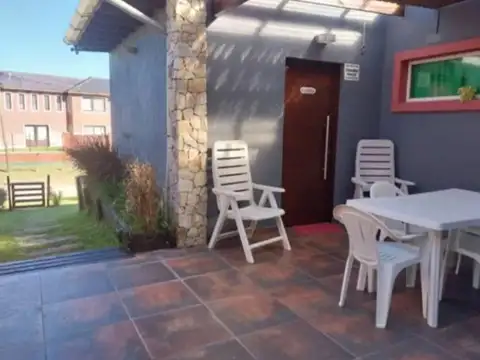 Avenida Mar Azul e/ 42 y 43