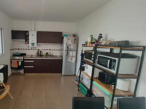 Departamento 5 ambientes con 1 baño