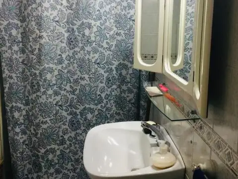 Casa en Venta en Moron Sur, USD 115.000