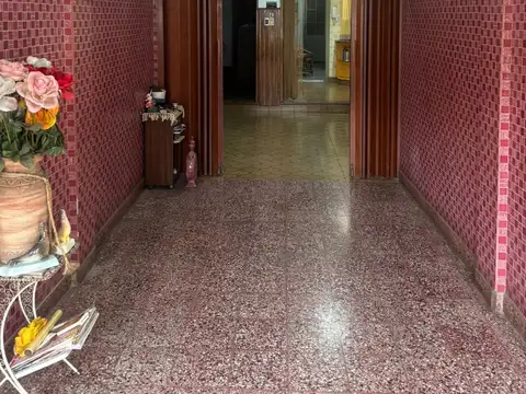 Casa en Venta en Villa Luro, USD 205.000