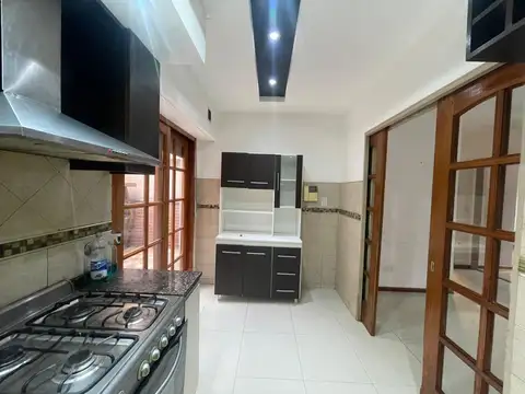 Depto Tipo Casa en Alquiler de 2 dormitorios