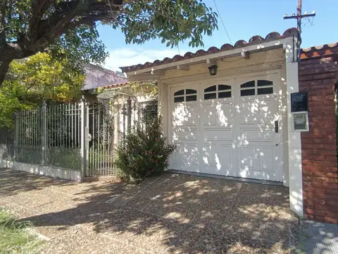 Casa en Venta en Banfield, USD 128.000