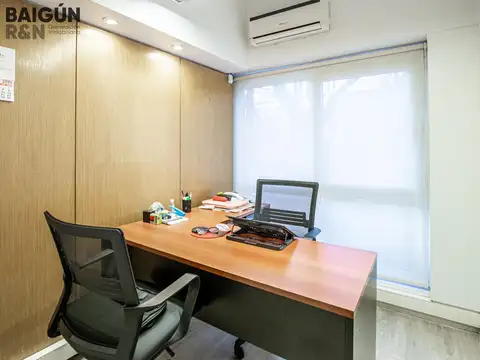 Av. Santa Fe 2300 y Larrea