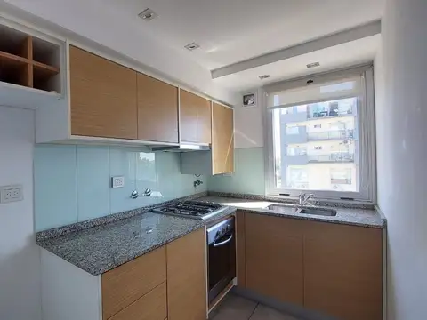 Departamento en Alquiler con 1 cocheras