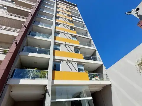 Departamento 2 amb alquiler Bernal centro cochera