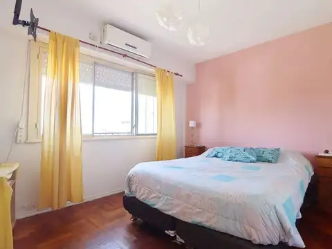 Departamento 3 ambientes con balcón Floresta