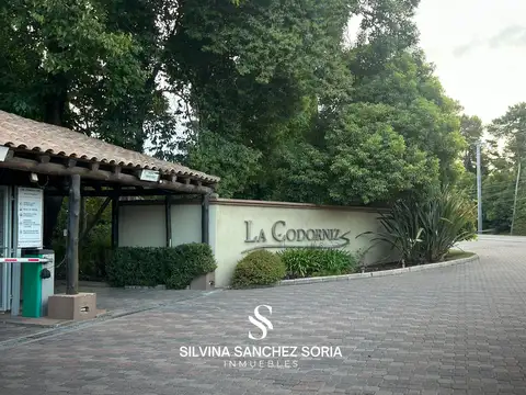 TERRENO DE 1052 M2 EN VENTA, BARRIO LA CODORNIZ, LOS CARDALES