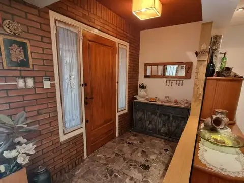 Casa en Venta en Villa Pueyrredon, USD 350.000