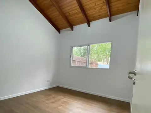 Casa ubicada en Funes Oeste