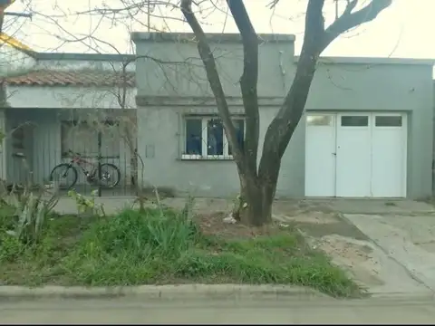 Pittier 1462, Barrio Norte, Esperanza