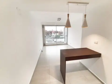 Montevideo 3567 , Piso 5