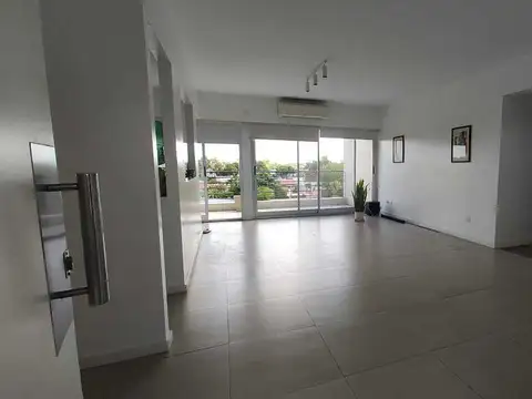 Departamento en Alquiler de 4 ambientes