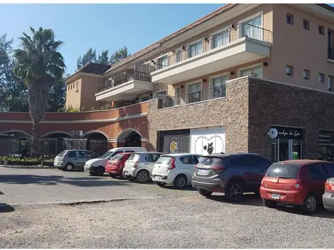 Local en Alquiler en Pueblo Caamaño, $ 897.284